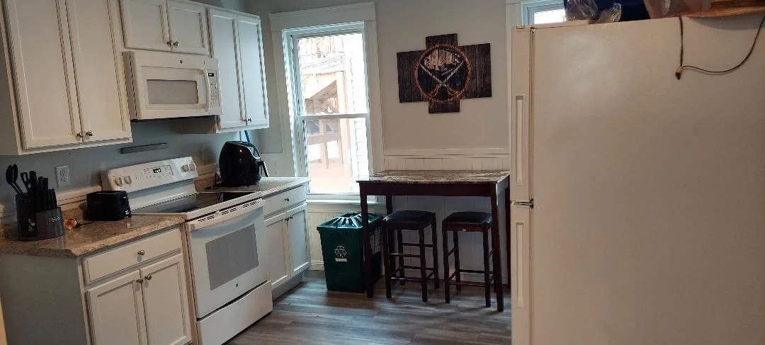 2 bed, 1 bath apartment for rent at 48 Bowdoin St Unit 2, Worcester — photo 3 of 9
