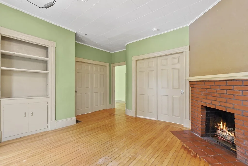 2 bed, 1 bath apartment for rent at 48 Boylston St Unit 1, Lowell — photo 2 of 23
