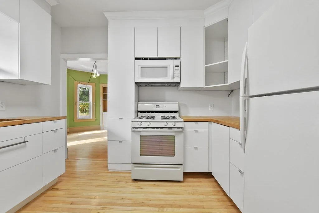 2 bed, 1 bath apartment for rent at 48 Boylston St Unit 1, Lowell — photo 14 of 23