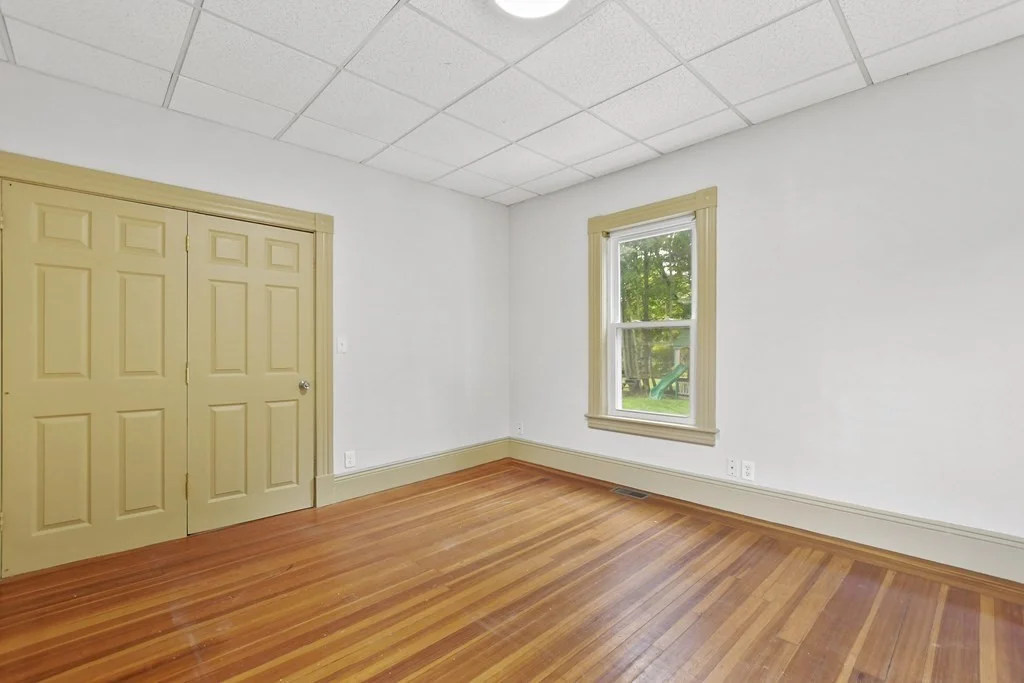 2 bed, 1 bath apartment for rent at 48 Boylston St Unit 1, Lowell — photo 6 of 23