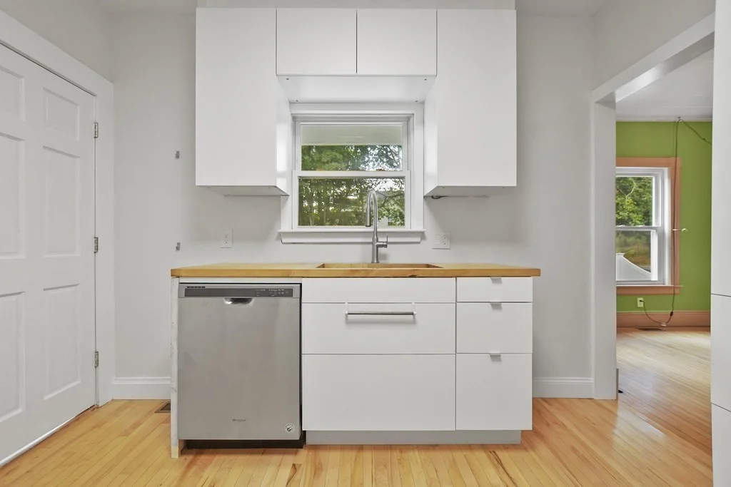2 bed, 1 bath apartment for rent at 48 Boylston St Unit 1, Lowell — photo 12 of 23
