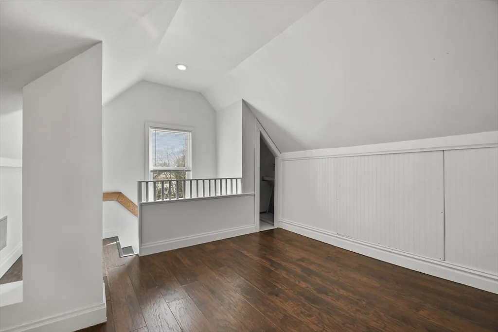 3 bed, 1 bath apartment for rent at 48 Boylston St Unit 2, Lowell — photo 14 of 21