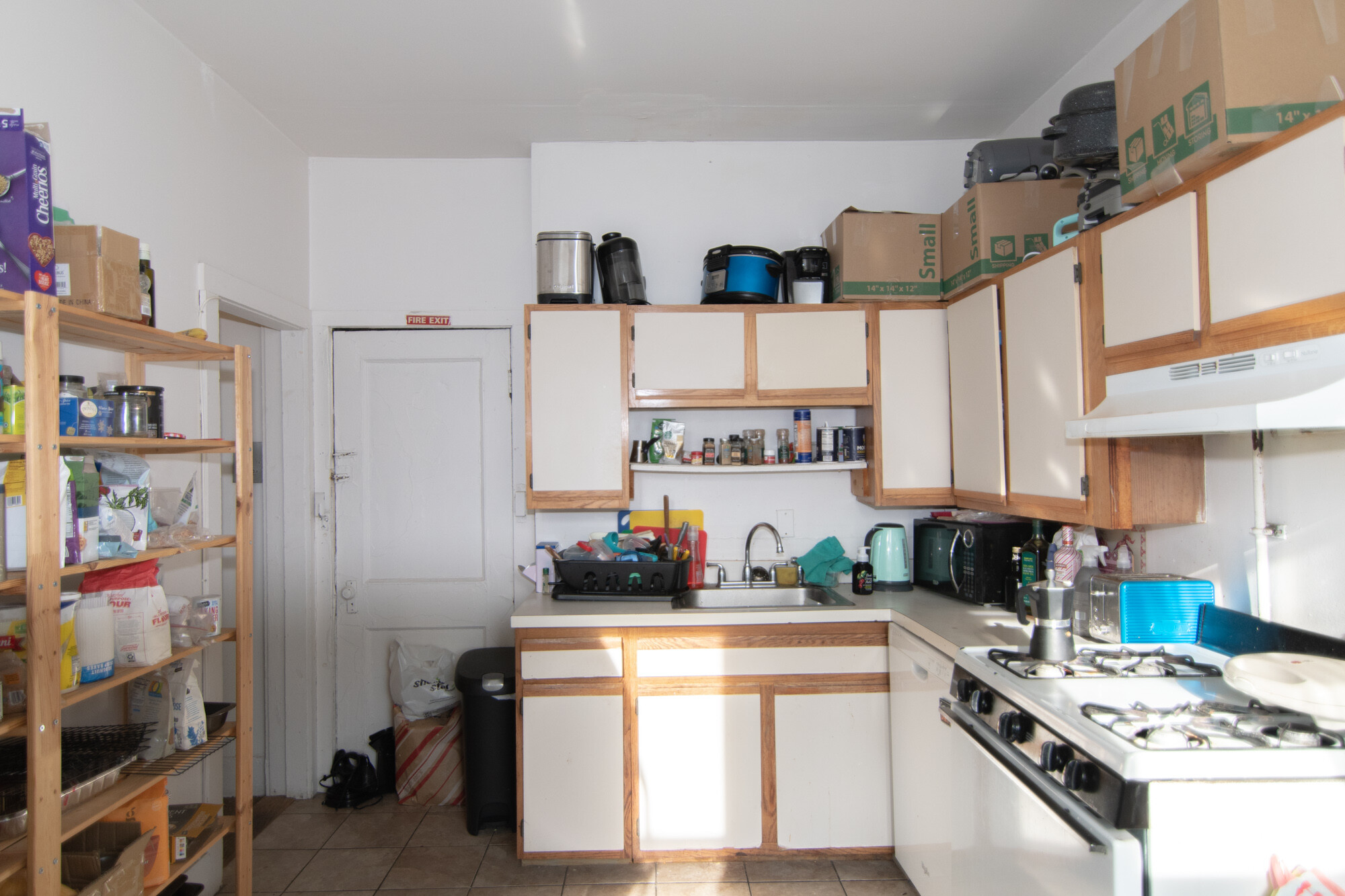 3 split bed, 1 bath apartment for rent at 48 Brighton Ave Unit 12, Brighton — photo 7 of 16