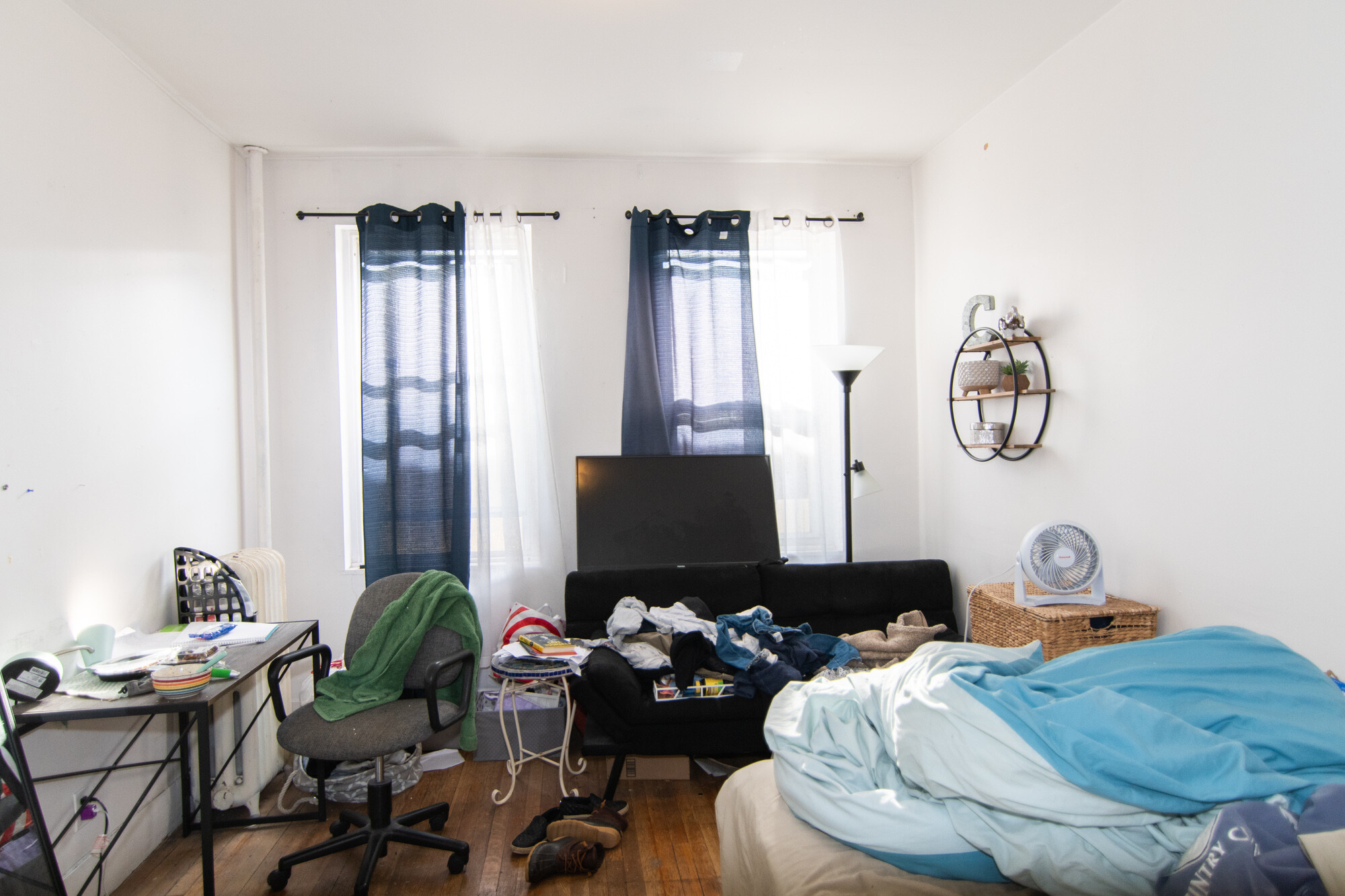 3 split bed, 1 bath apartment for rent at 48 Brighton Ave Unit 12, Brighton — photo 12 of 16