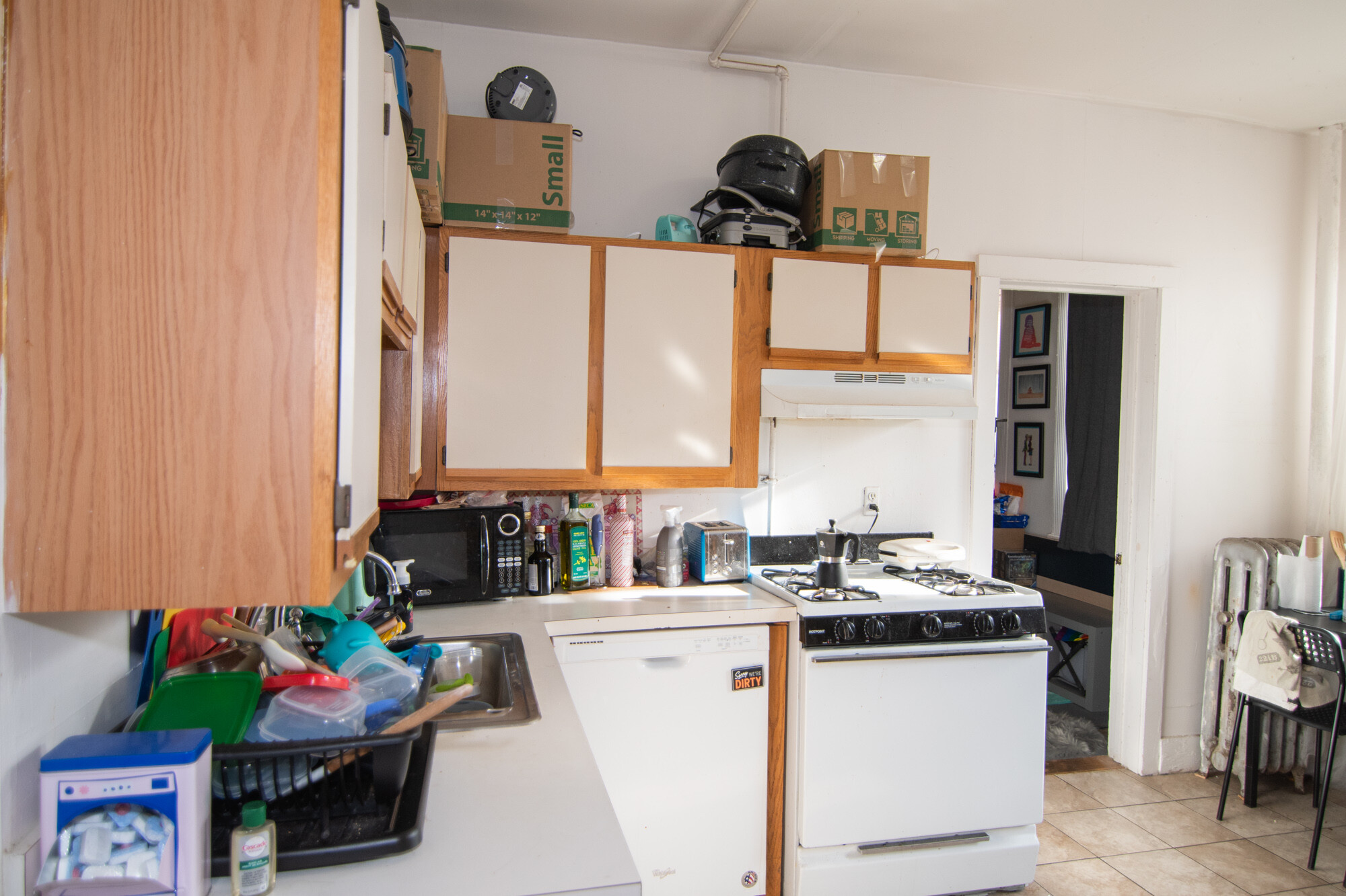3 split bed, 1 bath apartment for rent at 48 Brighton Ave Unit 12, Brighton — photo 8 of 16