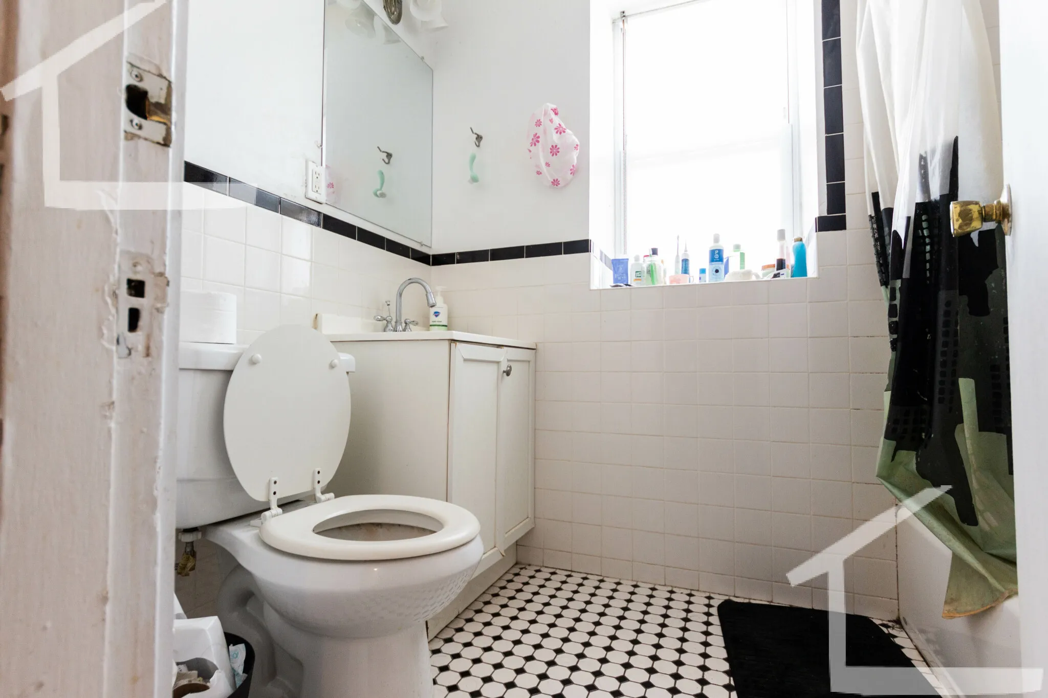4 bed, 1 bath apartment for rent at 48 Brighton Ave Unit 27, Brighton — photo 6 of 6