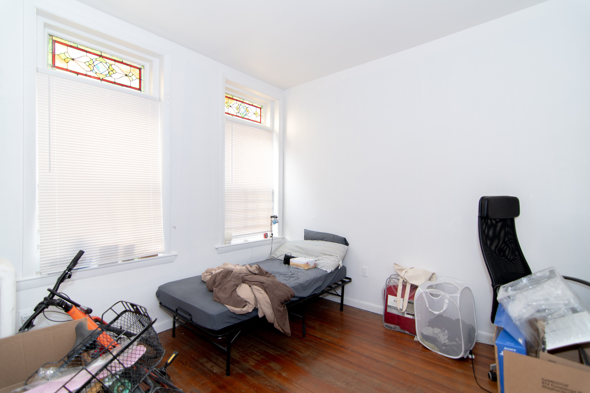 4 bed, 1 bath apartment for rent at 48 Brighton Ave Unit 5R, Brighton — photo 6 of 6