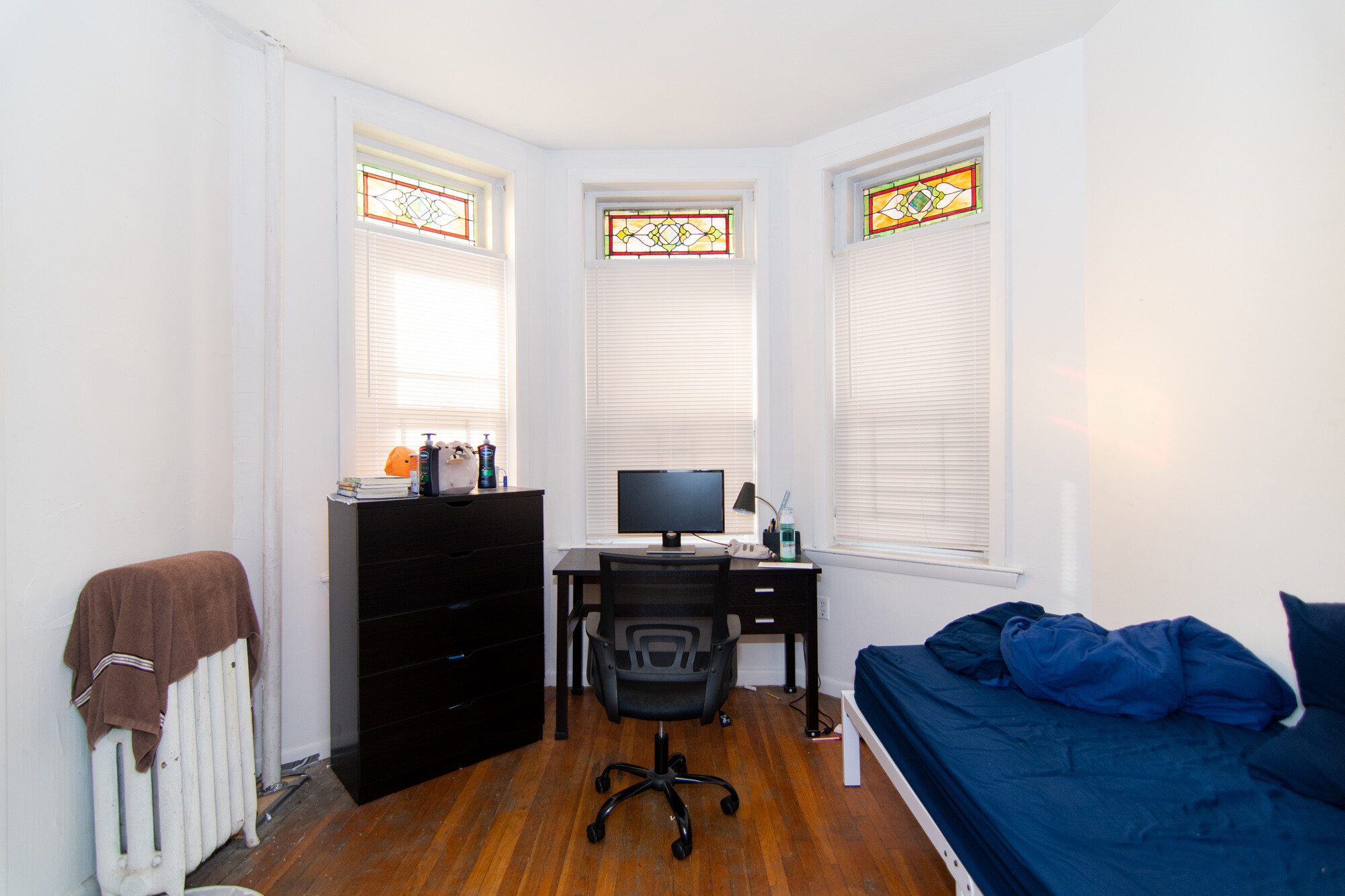 4 bed, 1 bath apartment for rent at 48 Brighton Ave Unit 6, Brighton — photo 3 of 6