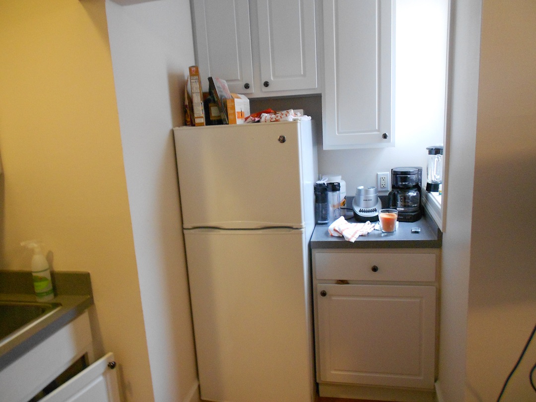 Studio bed, 1 bath apartment for rent at 48 Burbank St Unit 5, Fenway — photo 3 of 5