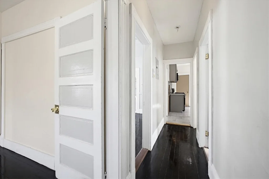 3 bed, 1 bath apartment for rent at 48 Burt St Unit 3, Dorchester — photo 7 of 18
