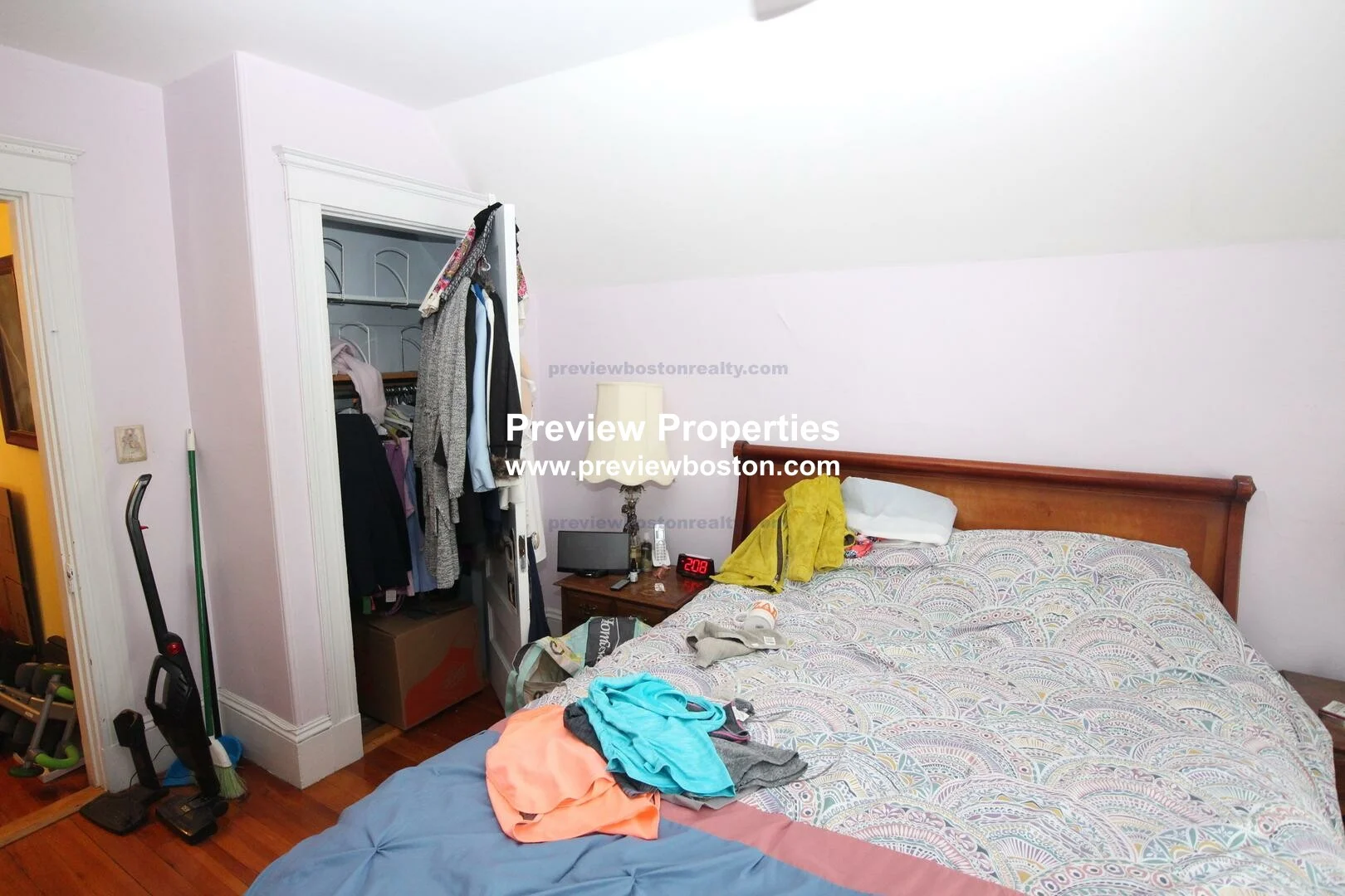 3 bed, 2 bath apartment for rent at 48 Burton Unit SECOND FLOOR, Brighton — photo 14 of 14