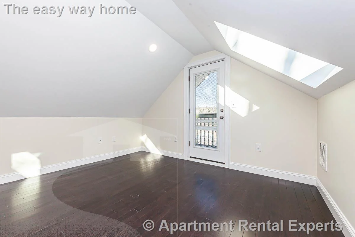 5 bed, 4+ bath apartment for rent at 48 Caldwell Rd, Waltham — photo 26 of 32