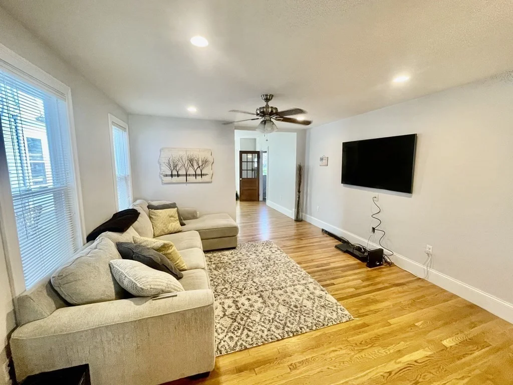 2 bed, 2 bath apartment for rent at 48 Chickatawbut St Unit 2, Dorchester — photo 3 of 16