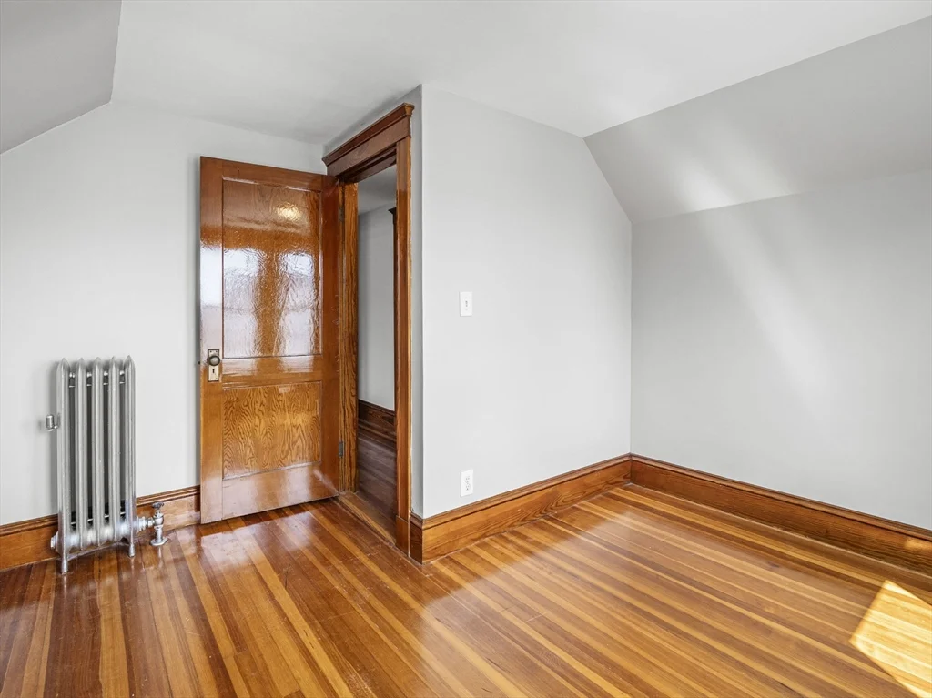 4 bed, 1 bath apartment for rent at 48 Cleveland St Unit 2, Arlington — photo 27 of 42