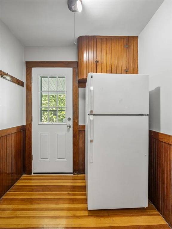 4 bed, 1 bath apartment for rent at 48 Cleveland St Unit 2, Arlington — photo 18 of 42