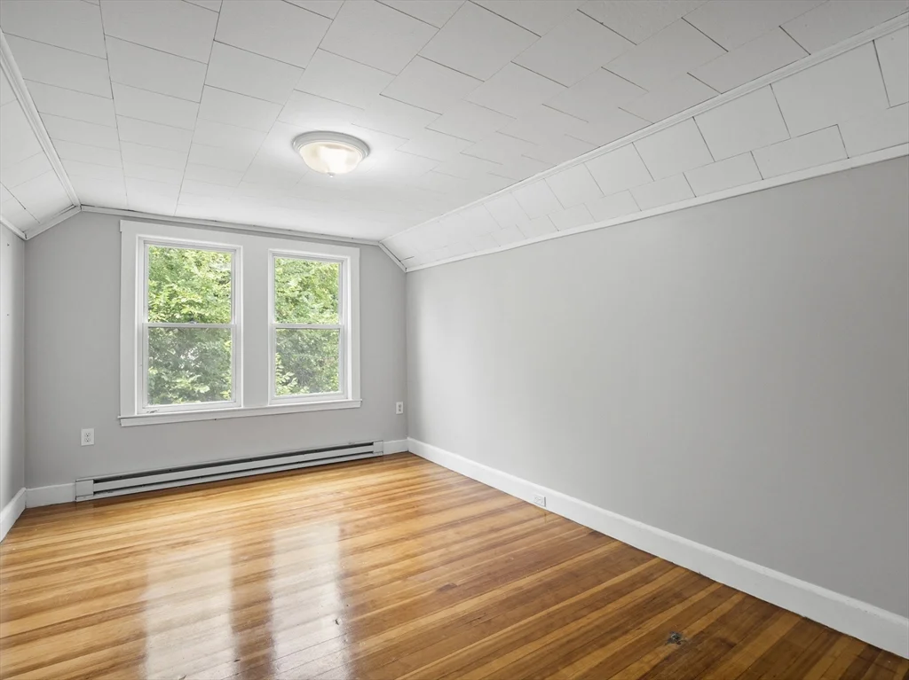 4 bed, 1 bath apartment for rent at 48 Cleveland St Unit 2, Arlington — photo 33 of 42