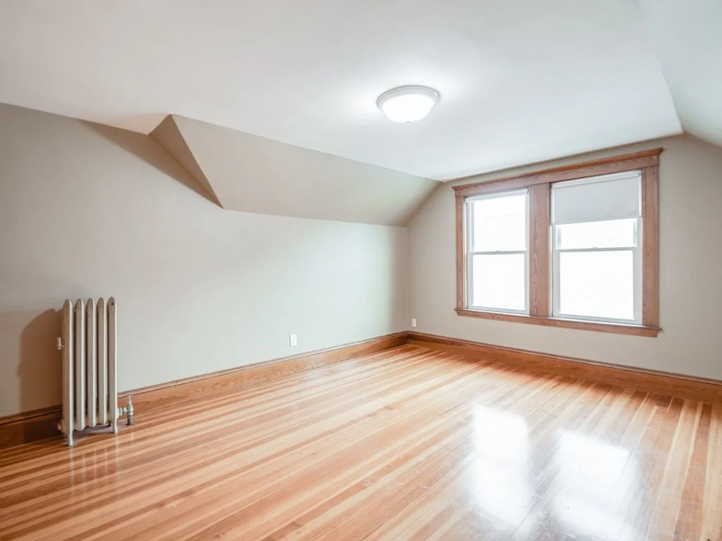 5 bed, 1 bath apartment for rent at 48 Cleveland St Unit 2A, Arlington — photo 12 of 39