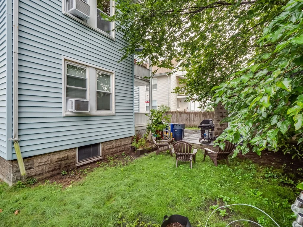 5 bed, 1 bath apartment for rent at 48 Cleveland St Unit 2A, Arlington — photo 38 of 39