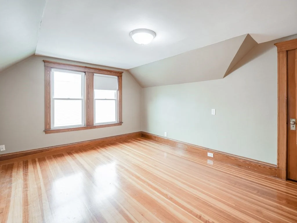5 bed, 1 bath apartment for rent at 48 Cleveland St Unit 2A, Arlington — photo 11 of 39