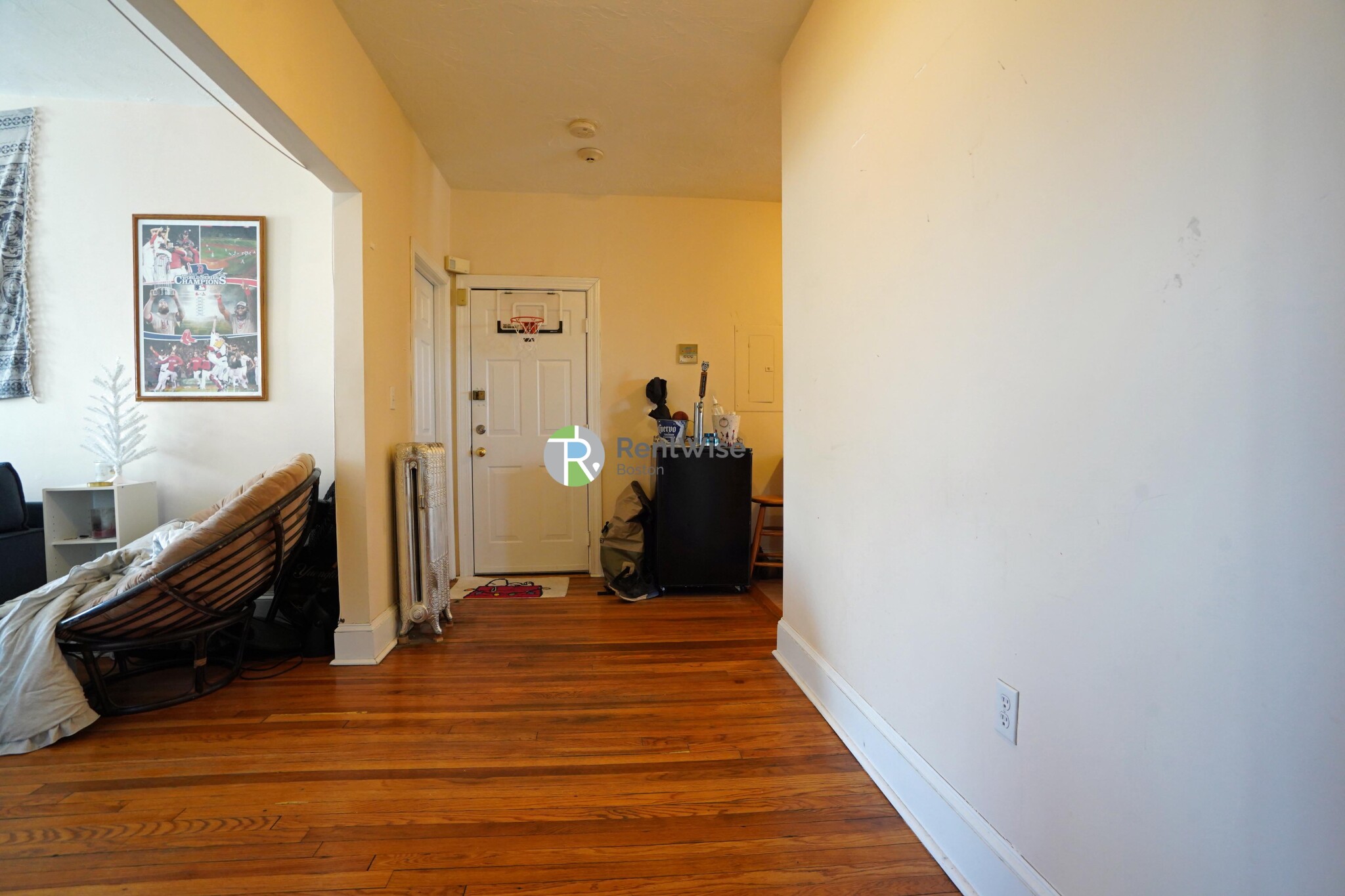 5 bed, 2 bath apartment for rent at 48 Cummings Rd Unit 3, Brighton — photo 10 of 28