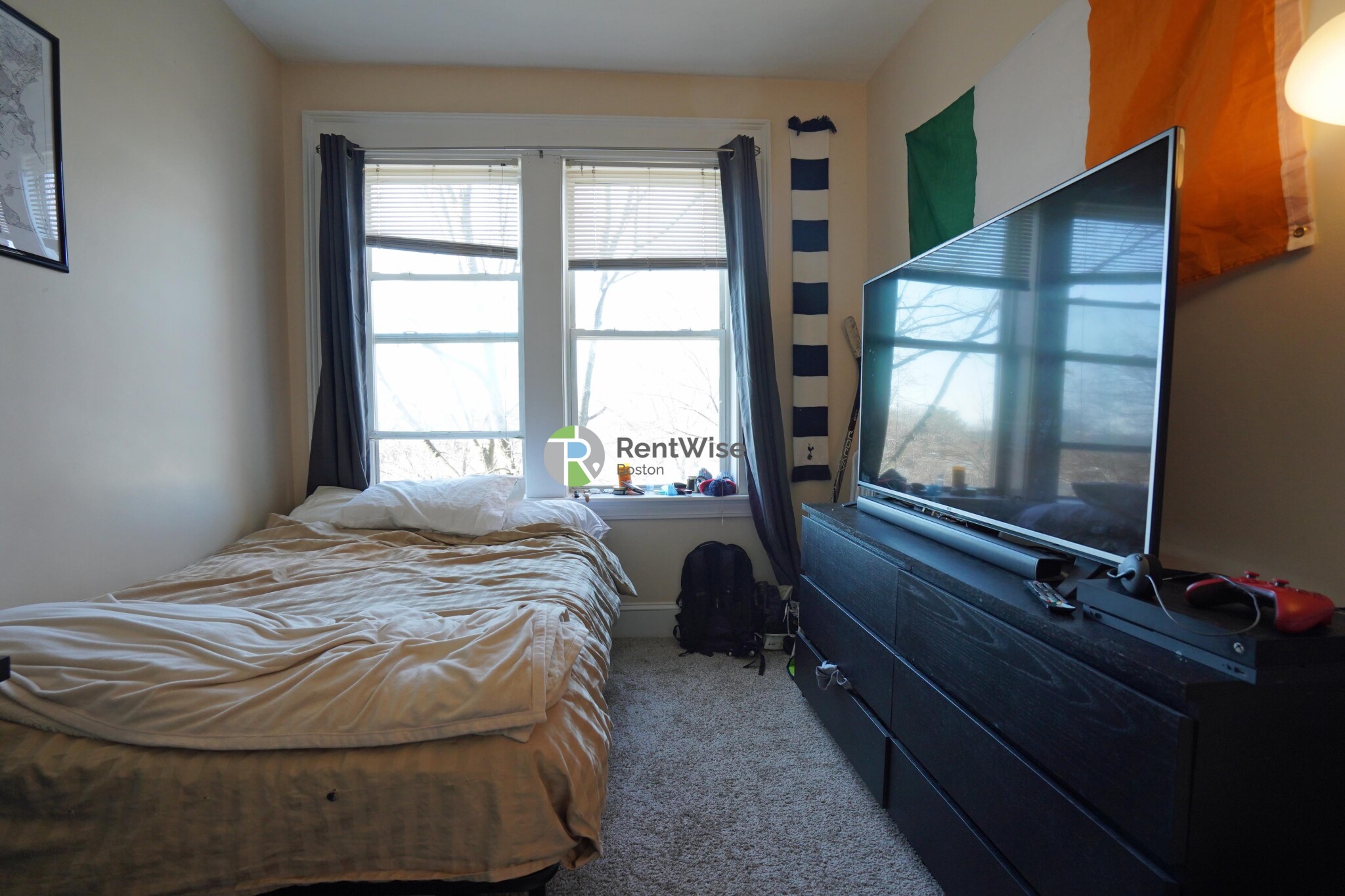 5 bed, 2 bath apartment for rent at 48 Cummings Rd Unit 3, Brighton — photo 15 of 28