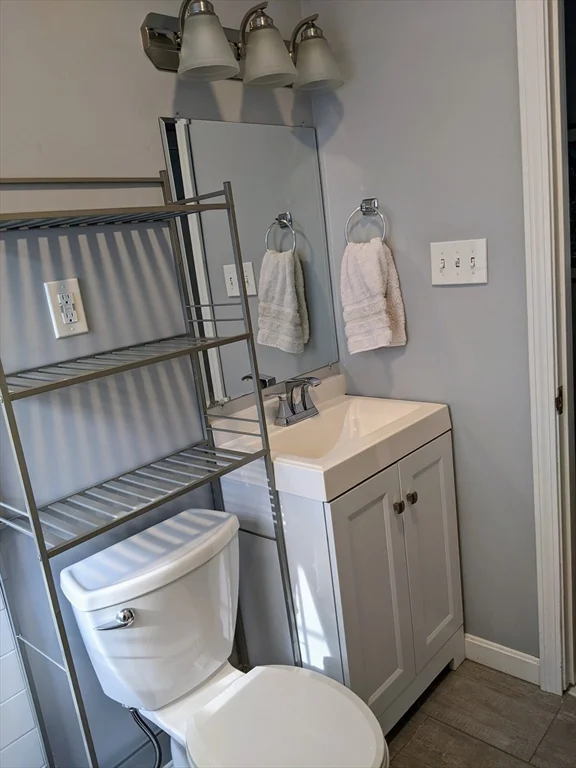 2 bed, 1 bath apartment for rent at 48 Cypress St Unit 2, Watertown — photo 9 of 10