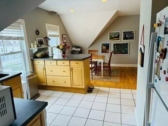 2 bed, 1 bath apartment for rent at 48 Cypress St Unit 3, Watertown — photo 5 of 10