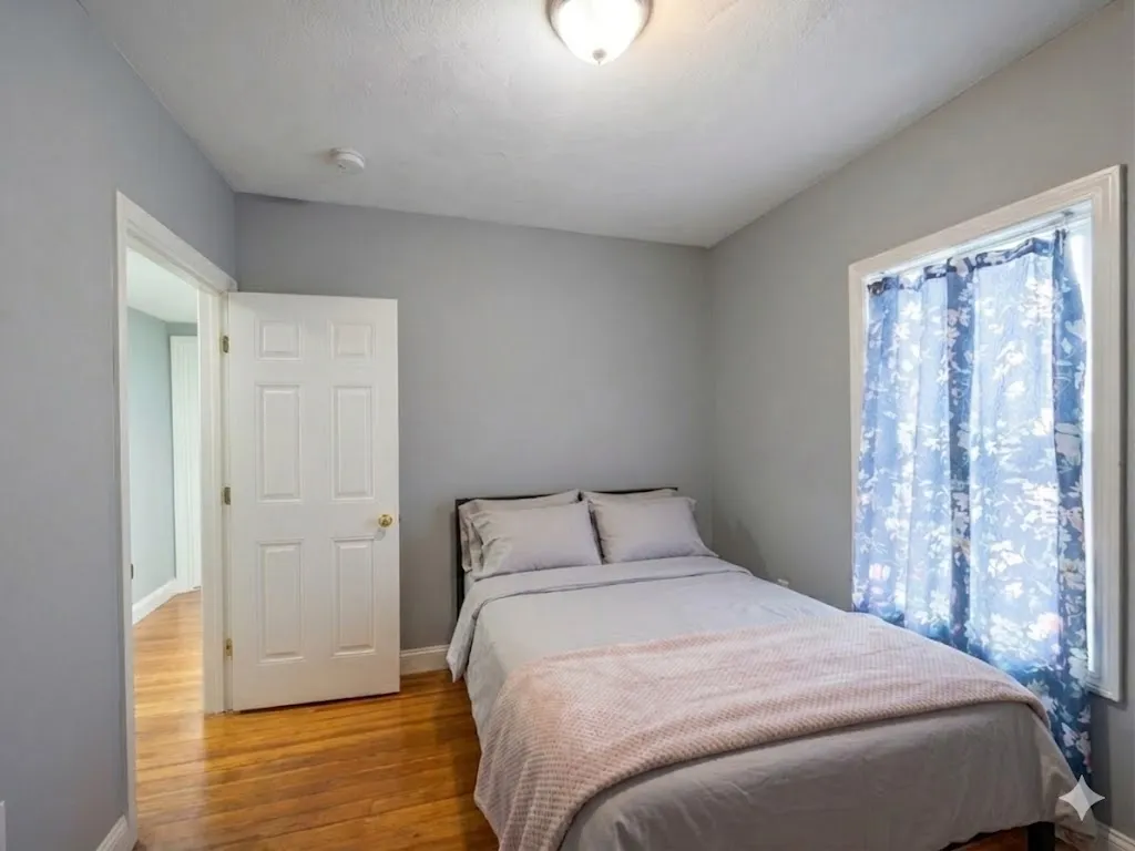 4 bed, 2 bath apartment for rent at 48 Derby St Unit 1, Somerville — photo 8 of 11