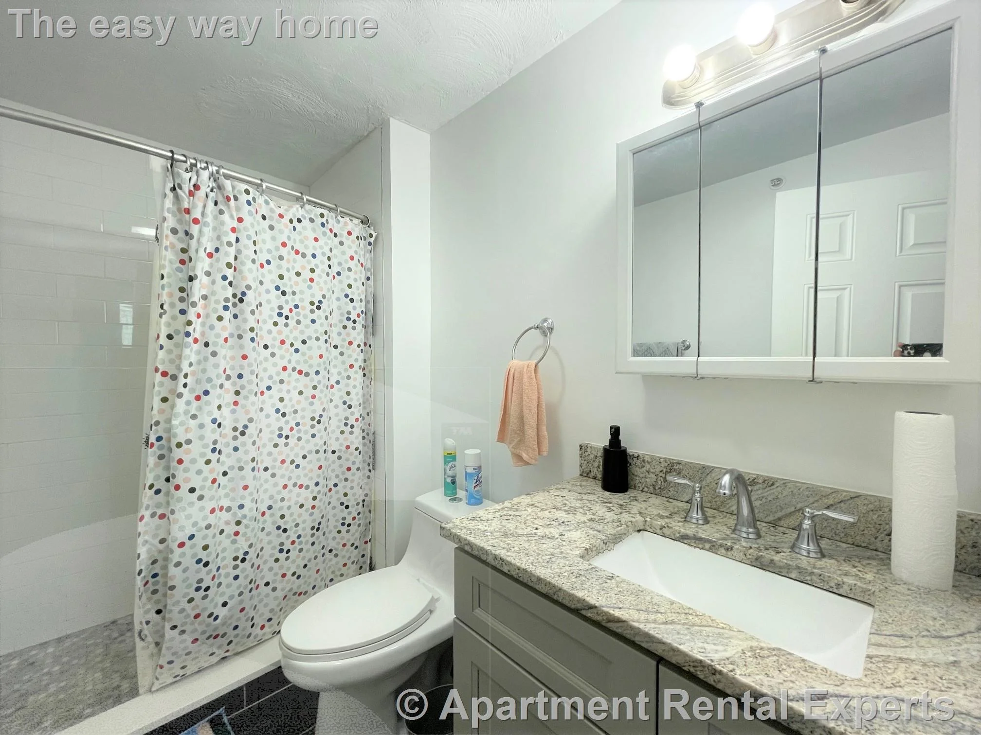 4 bed, 2 bath apartment for rent at 48 Derby St Unit 1, Winter Hill — photo 9 of 10