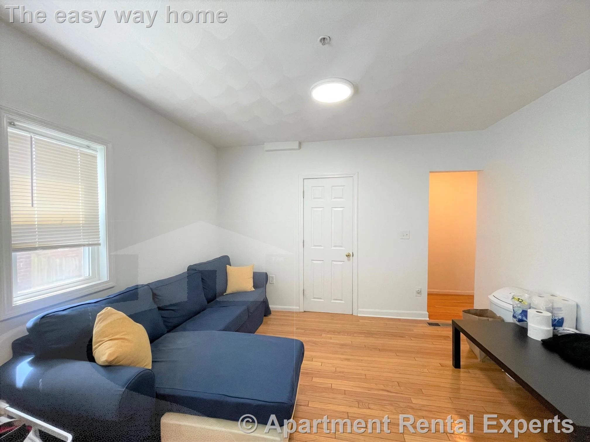 4 bed, 2 bath apartment for rent at 48 Derby St Unit 1, Winter Hill — photo 8 of 10