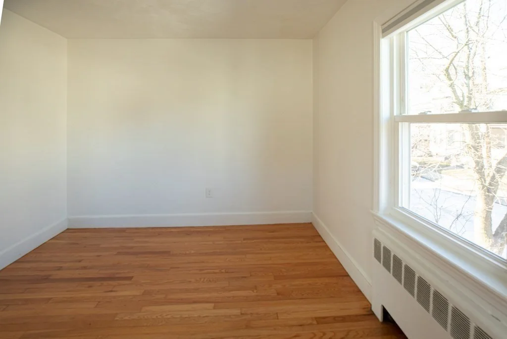 3 bed, 2 bath apartment for rent at 48 Donnybrook Rd Unit 1, Brighton — photo 10 of 20