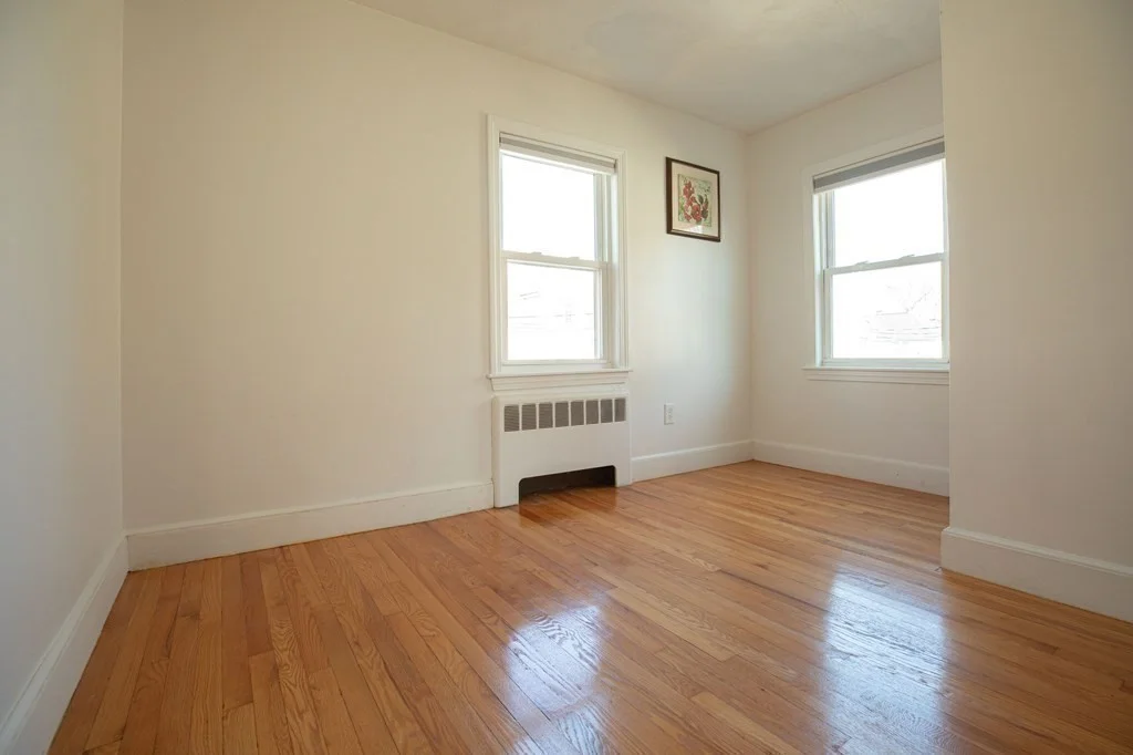 3 bed, 2 bath apartment for rent at 48 Donnybrook Rd Unit 1, Brighton — photo 12 of 20