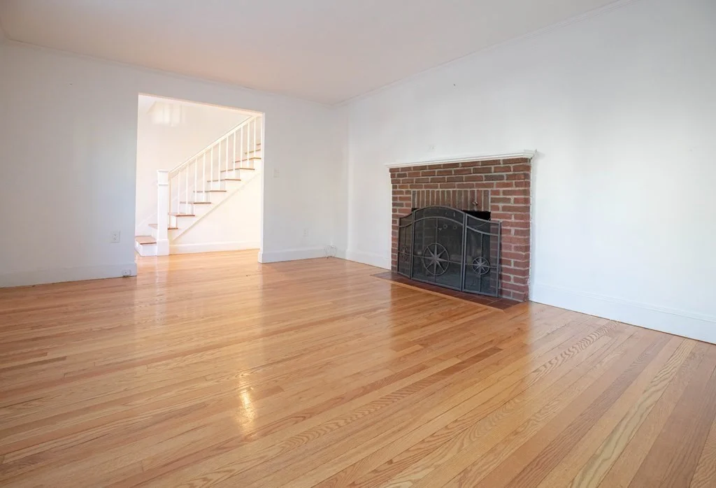 3 bed, 2 bath apartment for rent at 48 Donnybrook Rd Unit 1, Brighton — photo 4 of 20