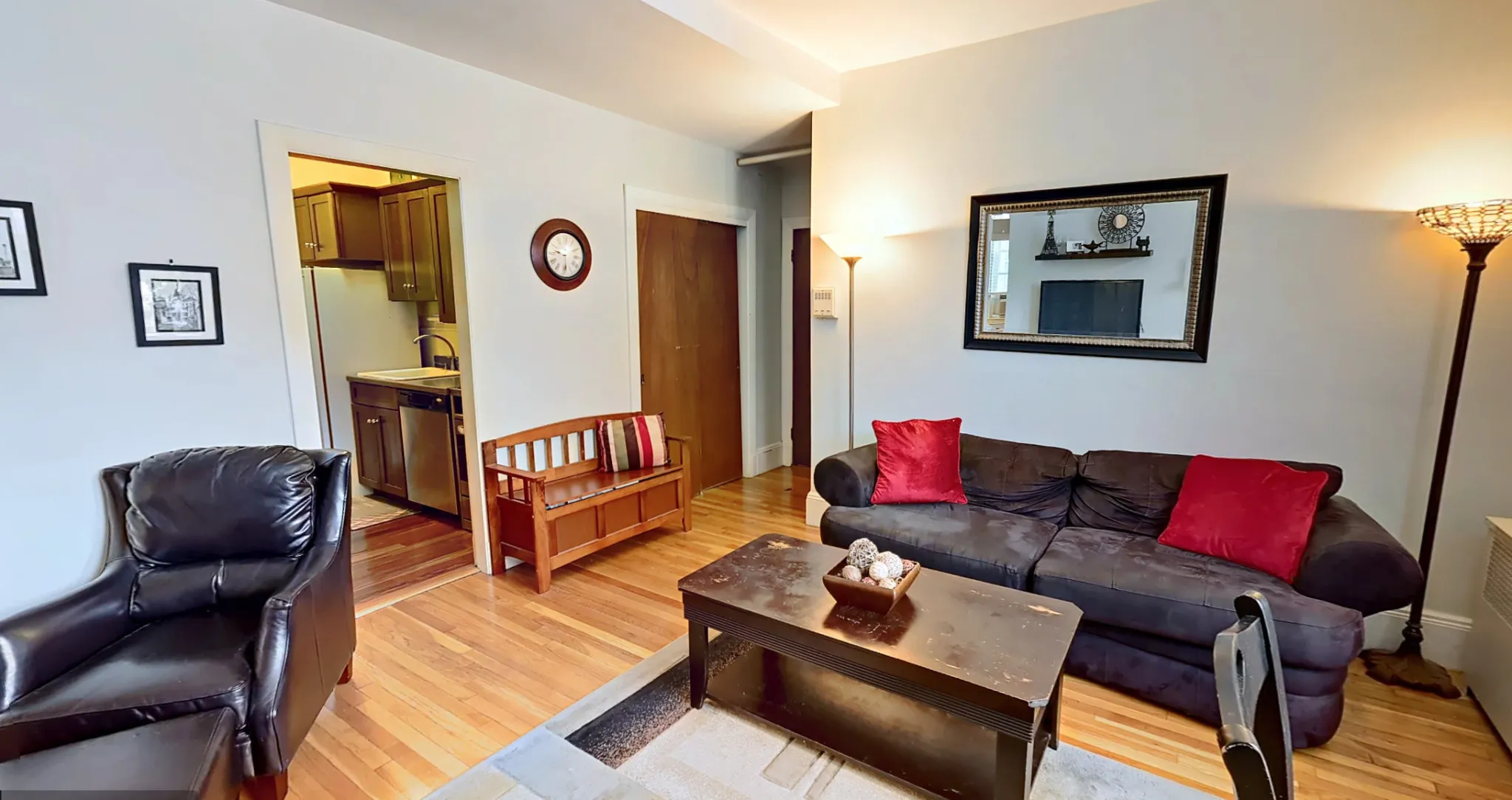 2 bed, 1 bath apartment for rent at 48 Dwight St Unit 2, North Brookline — photo 3 of 12