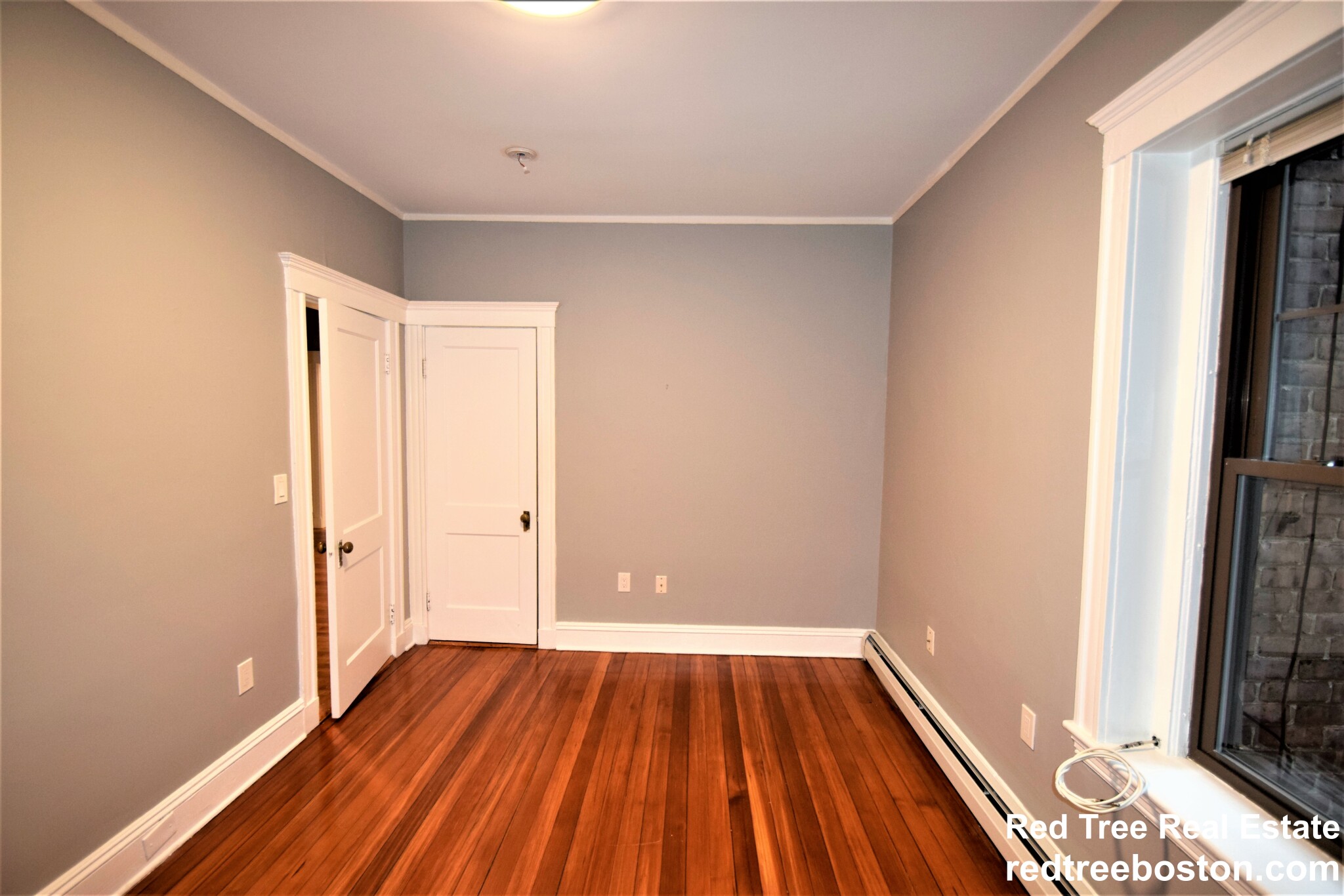 4 bed, 2 bath apartment for rent at 48 Englewood Ave Unit 3, Commonwealth — photo 10 of 14