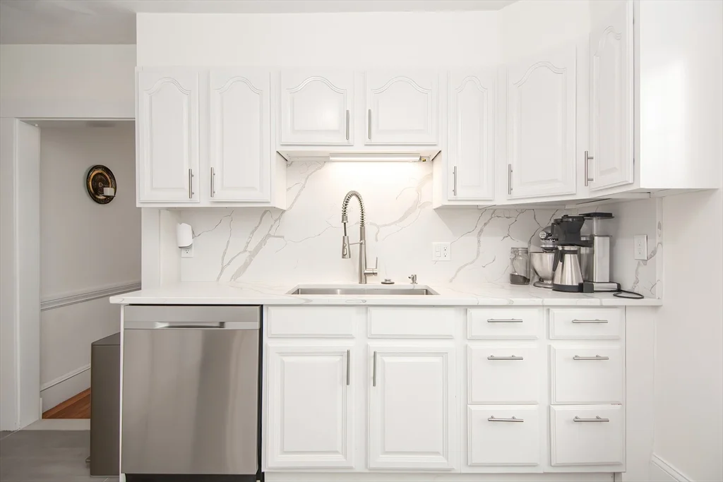 2 bed, 1 bath apartment for rent at 48 Farquhar St Unit 1, Roslindale — photo 9 of 14