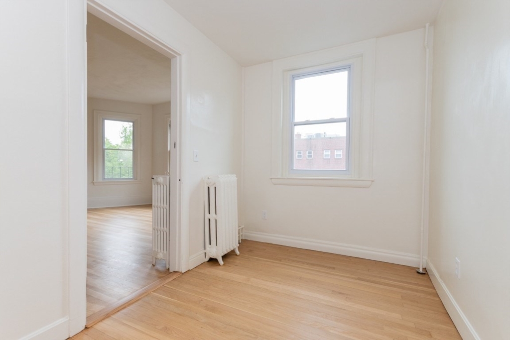 1 bed, 1 bath apartment for rent at 48 Fenway Unit 10, Fenway — photo 7 of 16