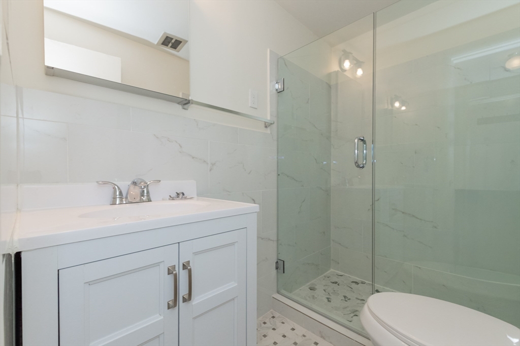 1 bed, 1 bath apartment for rent at 48 Fenway Unit 10, Fenway — photo 12 of 16