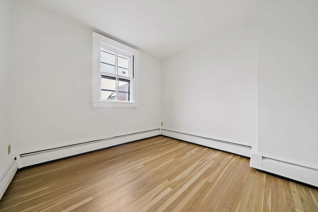 2 bed, 1 bath apartment for rent at 48 Fenway Unit 11, Fenway — photo 4 of 9
