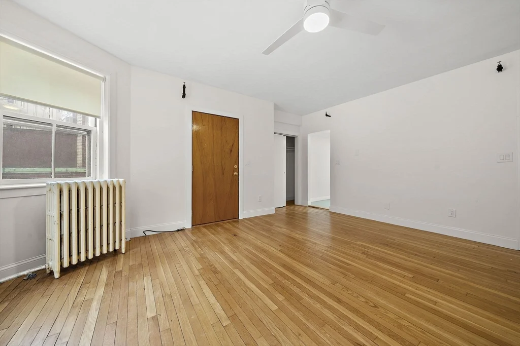 Studio bed, 1 bath apartment for rent at 48 Fenway Unit 2, Fenway — photo 3 of 8
