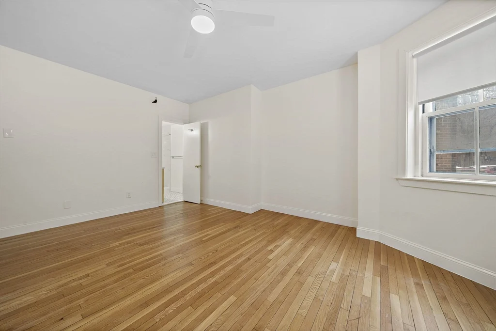 Studio bed, 1 bath apartment for rent at 48 Fenway Unit 2, Fenway — photo 2 of 8