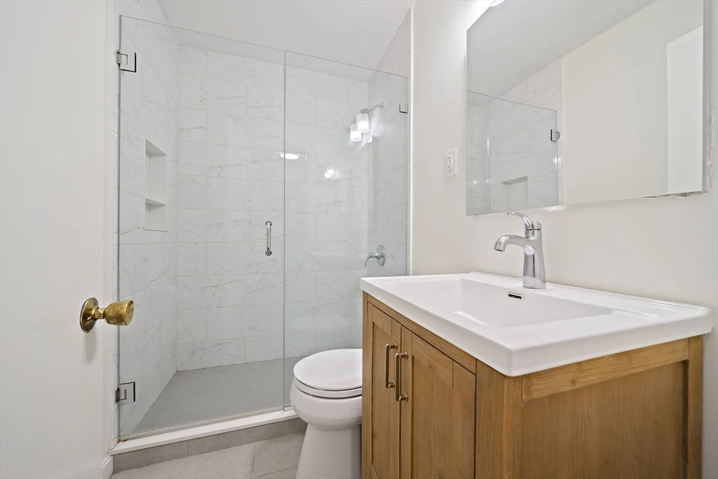 1 bed, 1 bath apartment for rent at 48 Fenway Unit 4, Fenway — photo 6 of 7