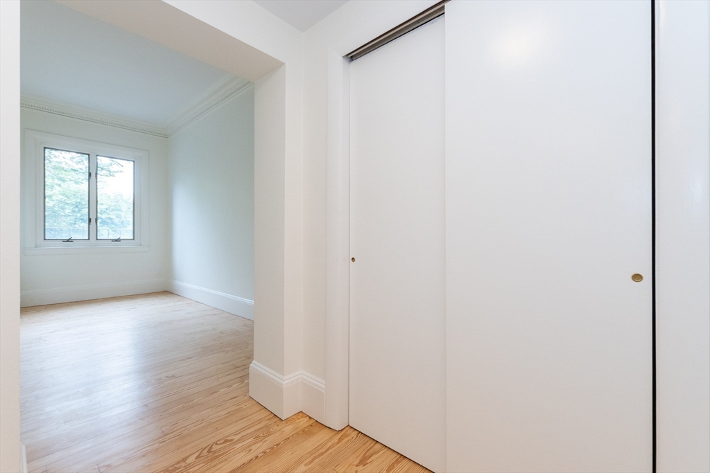 1 bed, 1 bath apartment for rent at 48 Fenway Unit 5, Fenway — photo 10 of 16