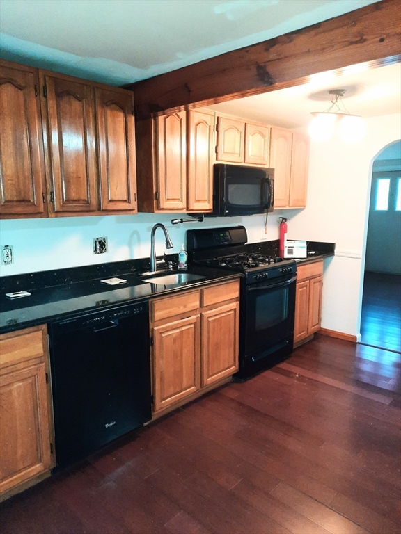 2 bed, 1 bath apartment for rent at 48 Fottler Rd Unit 48, Hingham — photo 2 of 9