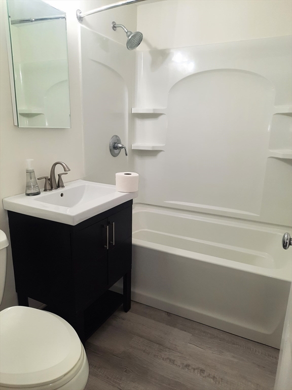 2 bed, 1 bath apartment for rent at 48 Fottler Rd Unit 48, Hingham — photo 4 of 9