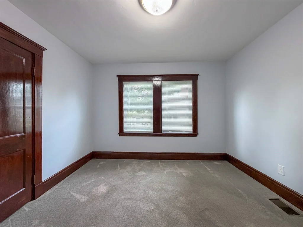 2 bed, 1 bath apartment for rent at 48 Fountain St Unit 48, Glenwood — photo 12 of 21