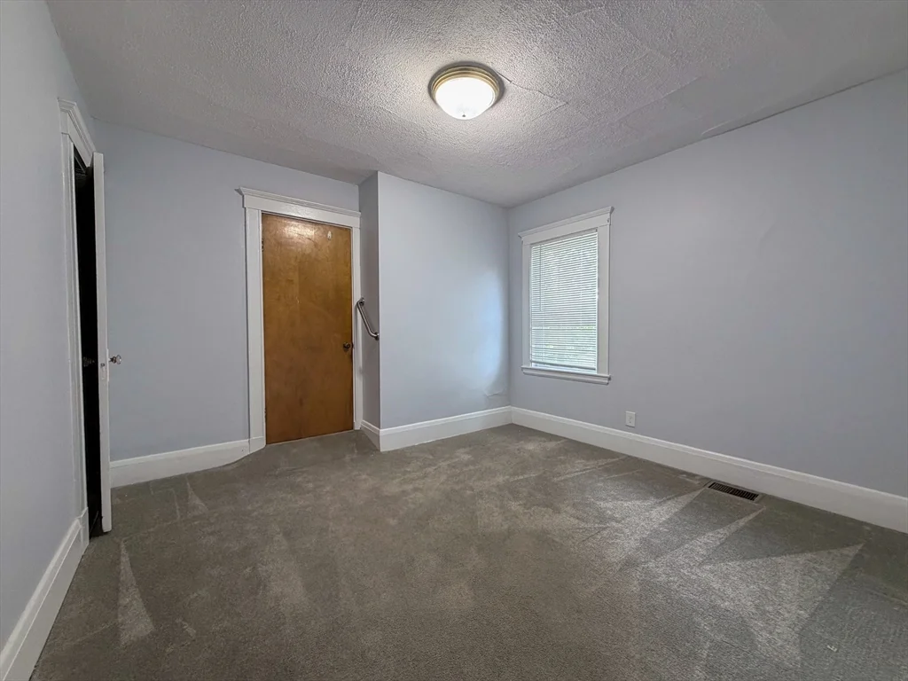 2 bed, 1 bath apartment for rent at 48 Fountain St Unit 48, Glenwood — photo 14 of 21