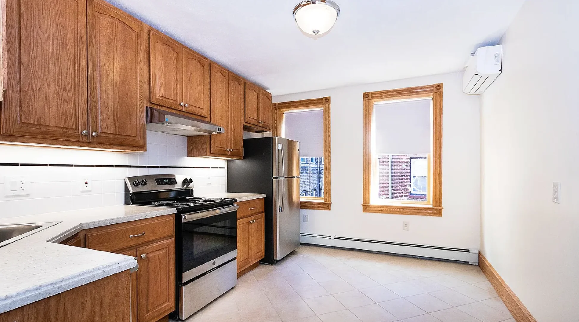 2 bed, 1 bath apartment for rent at 48 Garden St Unit 2, Beacon Hill — photo 2 of 15