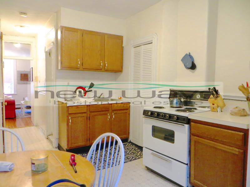 2 bed, 1 bath apartment for rent at 48 Garden St Unit 3, Beacon Hill — photo 7 of 13