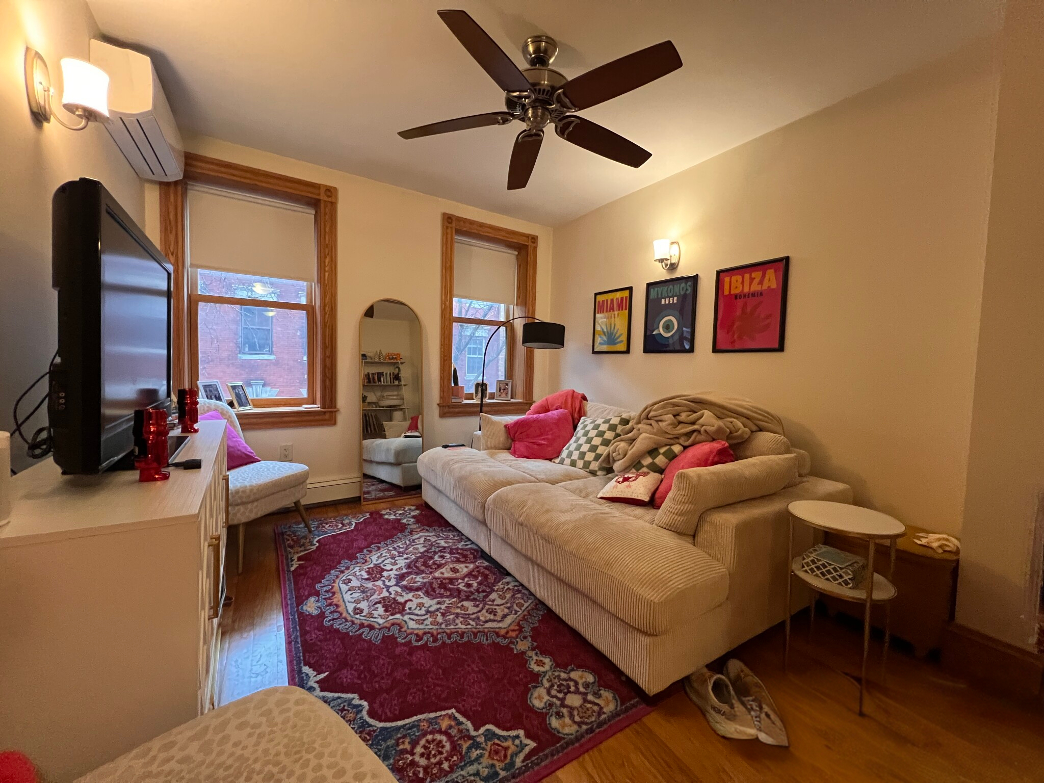 2 bed, 1 bath apartment for rent at 48 Garden St Unit 3D, Beacon Hill — photo 4 of 10